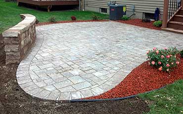 Irondequoit Landscape - Landscaping, pavestone patio and stone wall/stone bench - Rochester NY